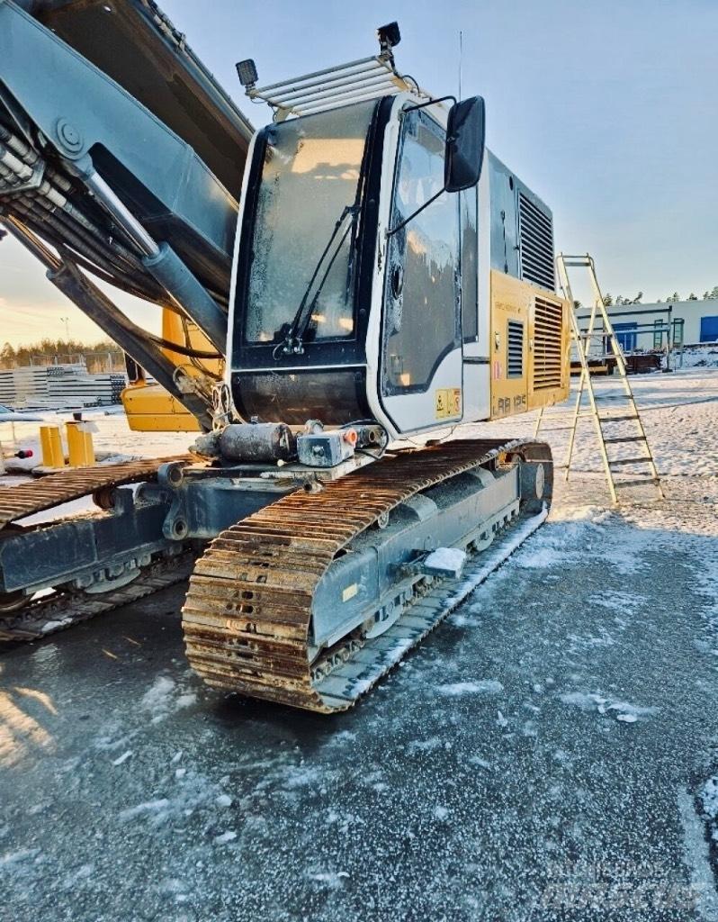 Liebherr LRB 125 دقاقات خوازيق هزازة