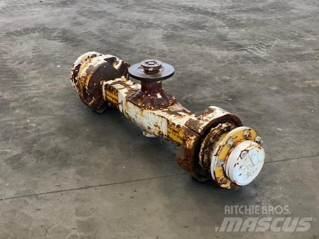 CAT 906 FRONT AXLES محور العجلة