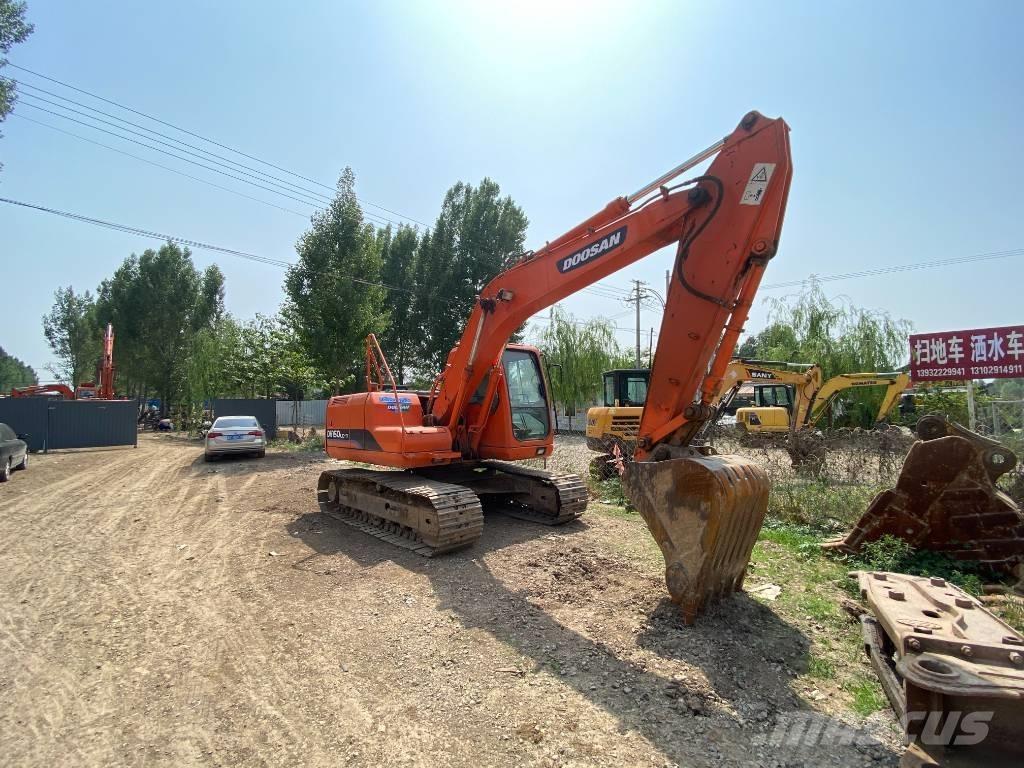 Doosan DH150LC-7 حفارات زحافة