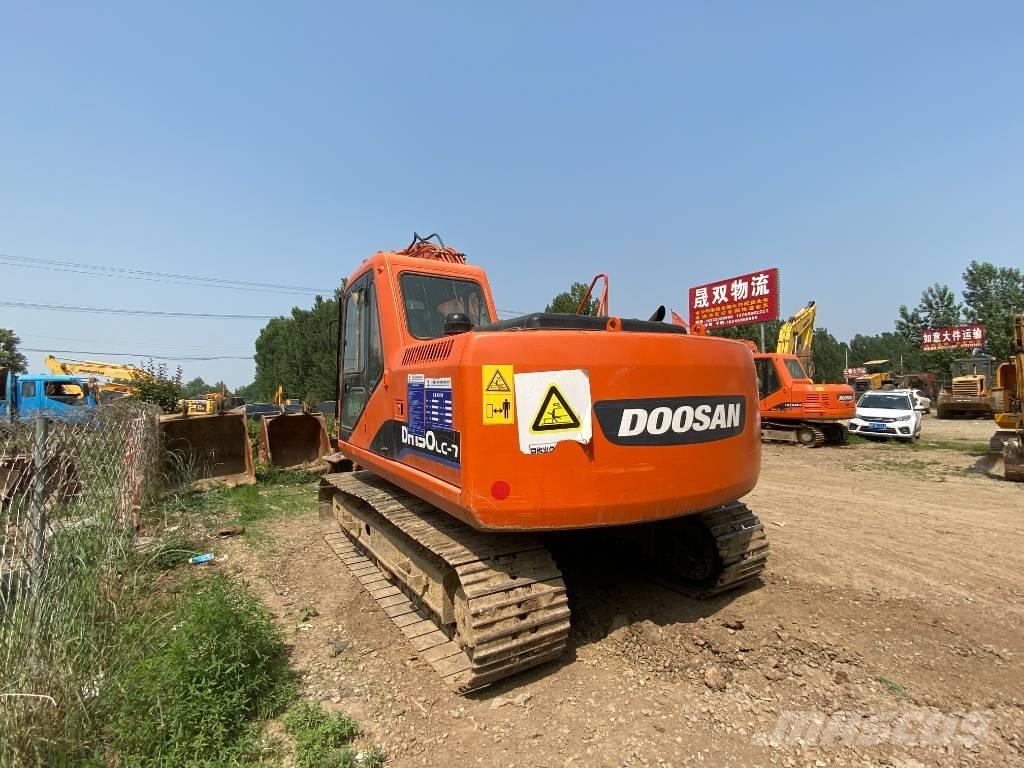 Doosan DH150LC-7 حفارات زحافة