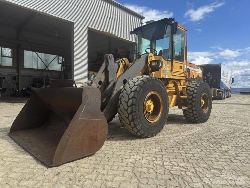 Volvo L 70 C لوادر بعجل