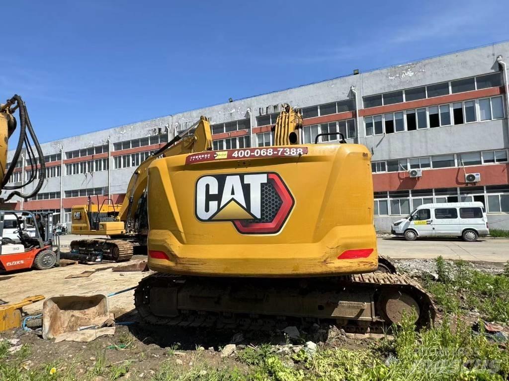 CAT 323GC حفارات زحافة