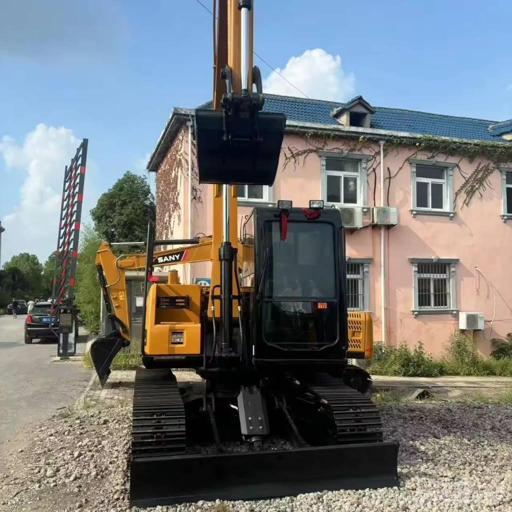 Sany SY 95 C حفارات زحافة
