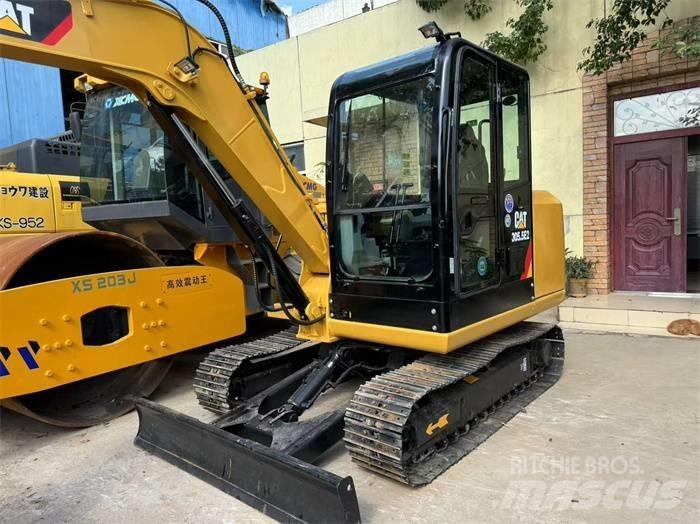 CAT 305.5 E CR حفارات صغيرة أقل من 7 طن (حفارات صغيرة)