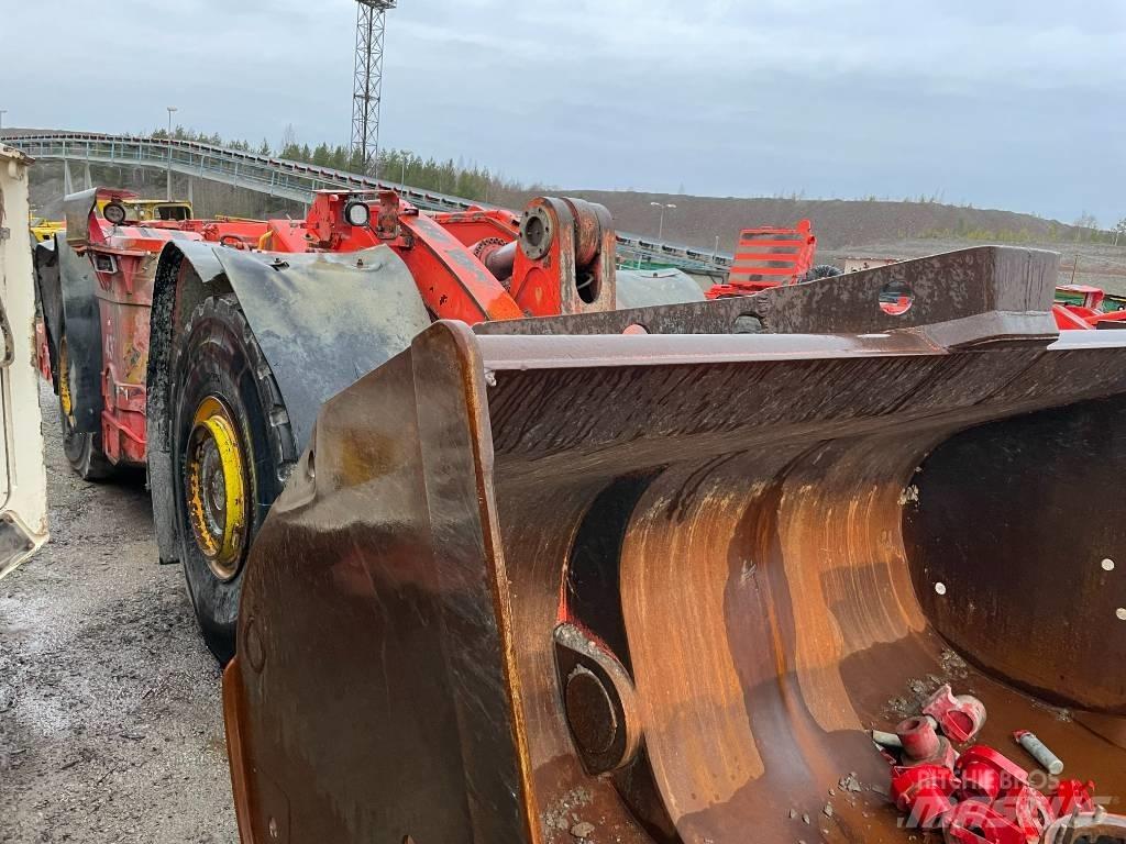 Sandvik LH 514 لوادر للعمل تحت سطح الأرض