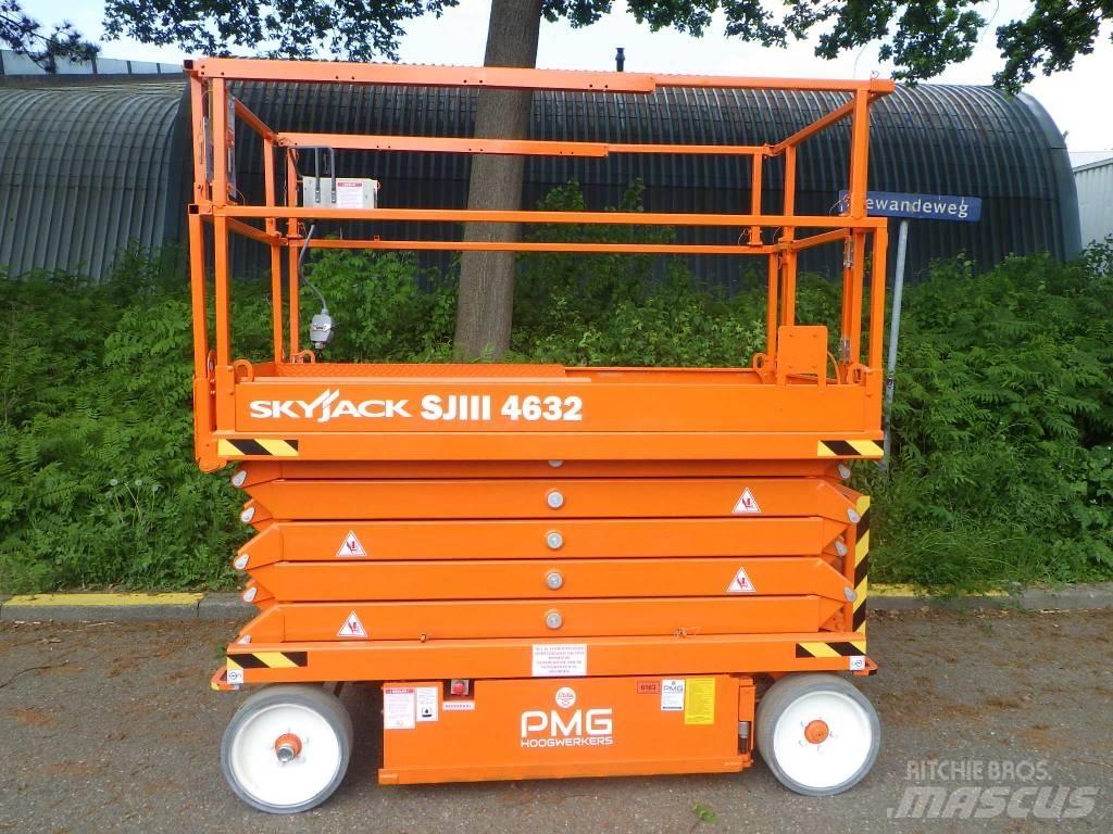 SkyJack SJ4632 رافعات مقصية الشكل