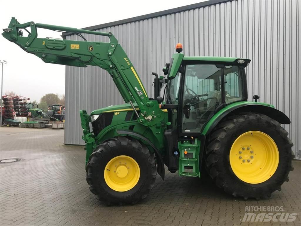 John Deere 6R 110 الجرارات