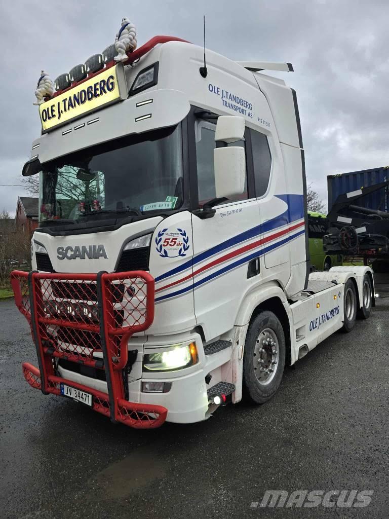 Scania R660 وحدات الجر