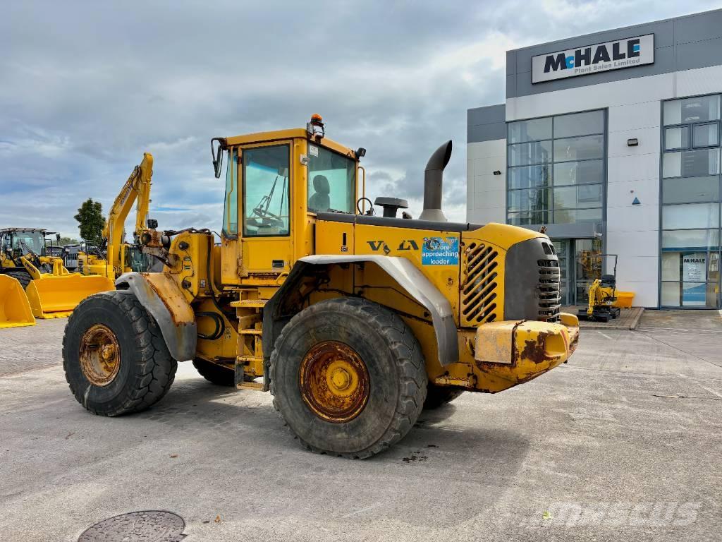 Volvo L110E لوادر بعجل