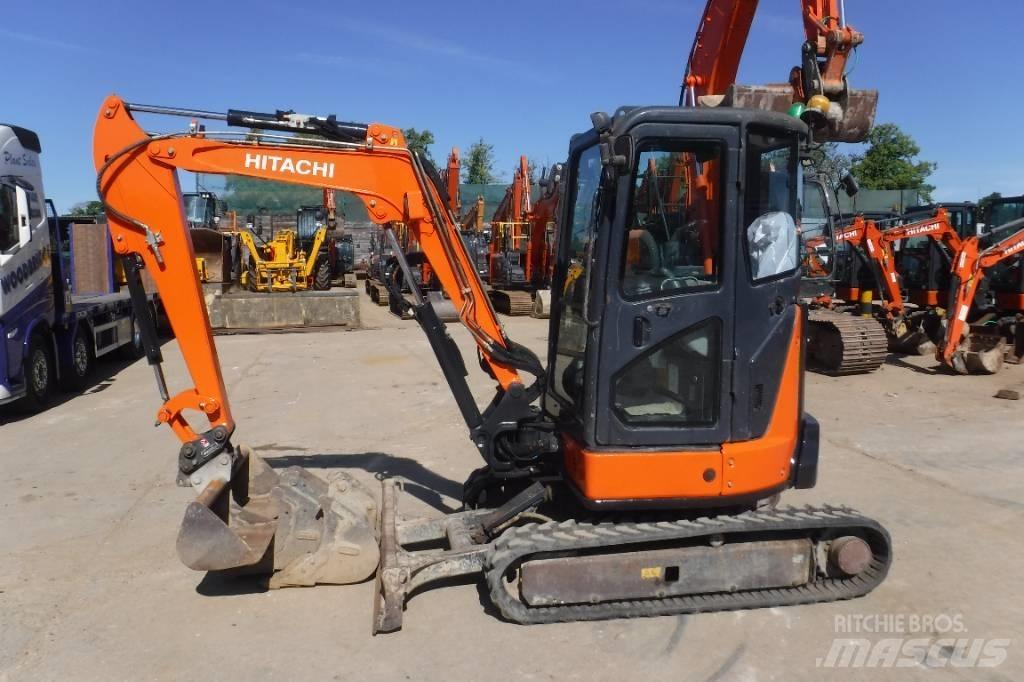 Hitachi ZX 33 U-5A حفارات صغيرة أقل من 7 طن (حفارات صغيرة)