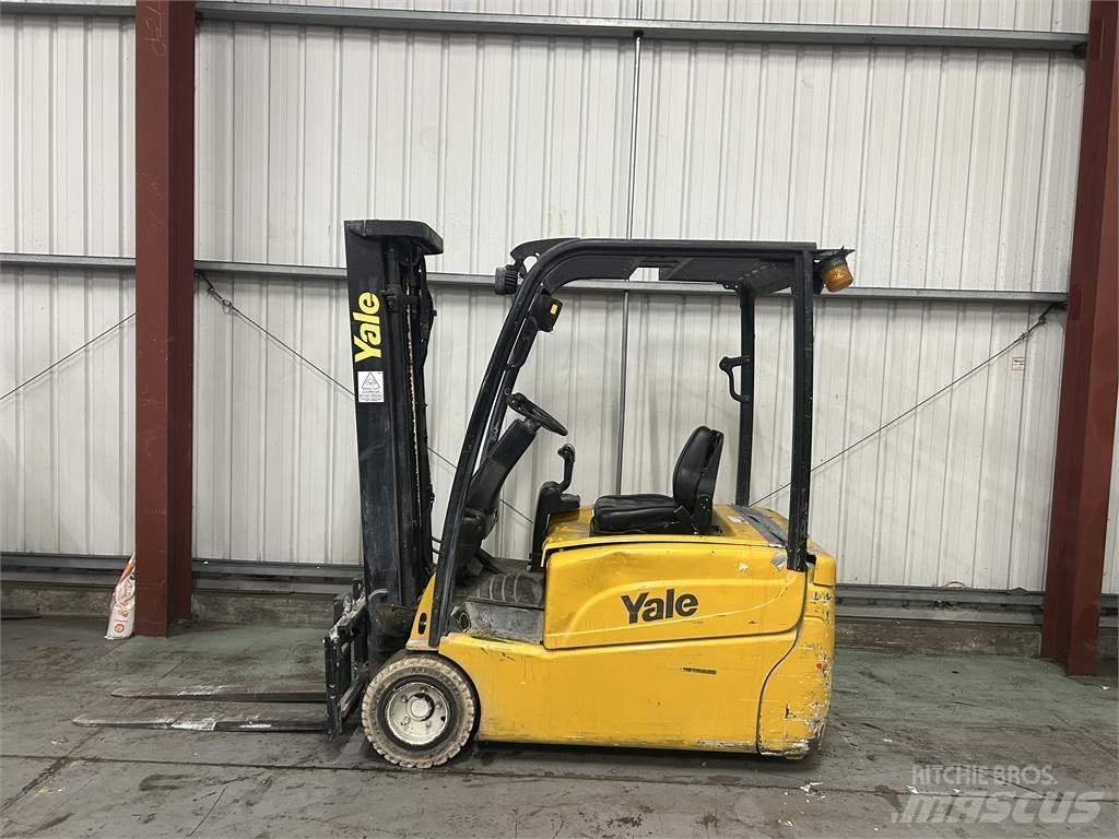 Yale ERP18VT شاحنات ذات رافعات شوكية تعمل بالكهرباء