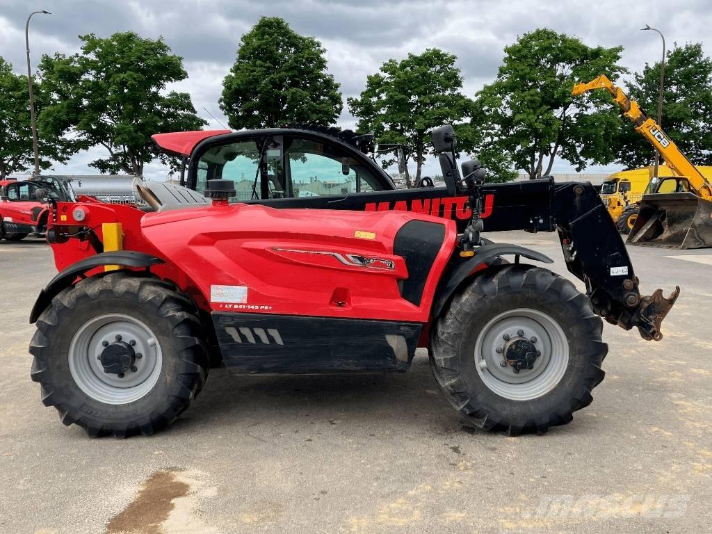 Manitou 841-145 PS + الجرارات