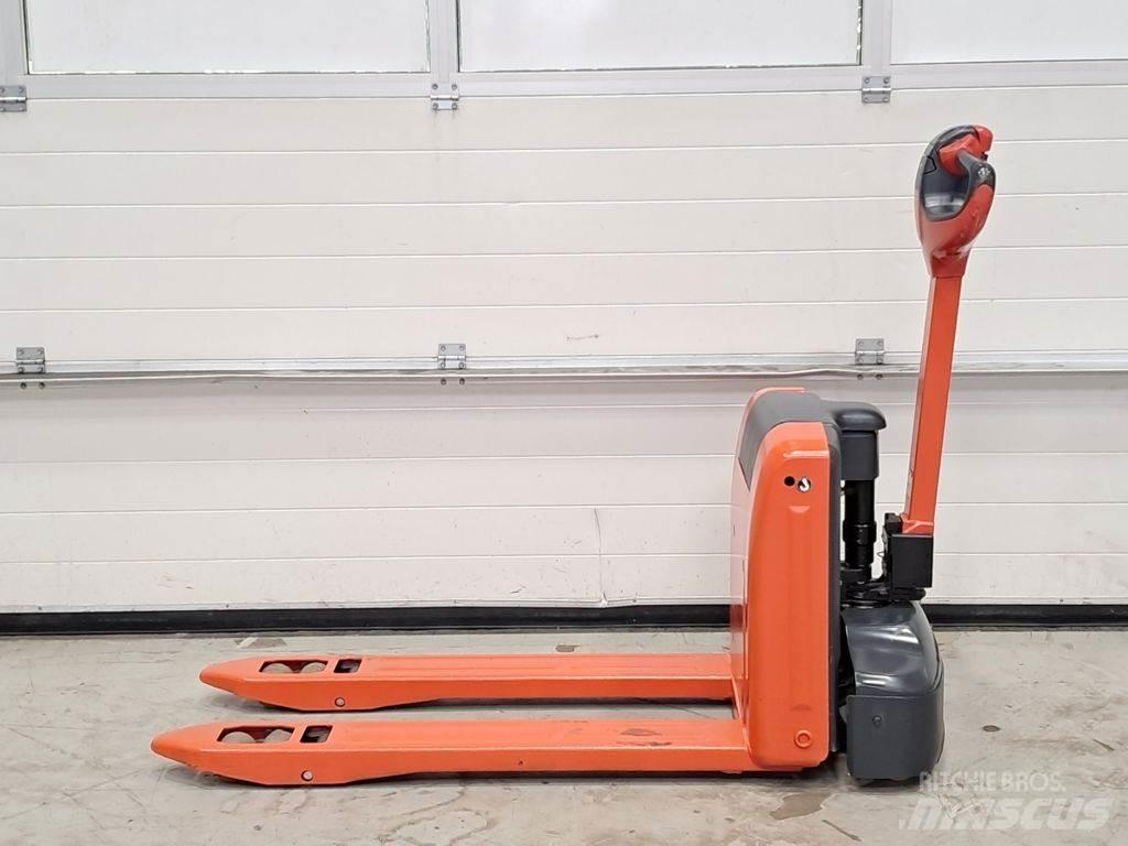 Linde MT15 معدات الرفع منخفض المستوى