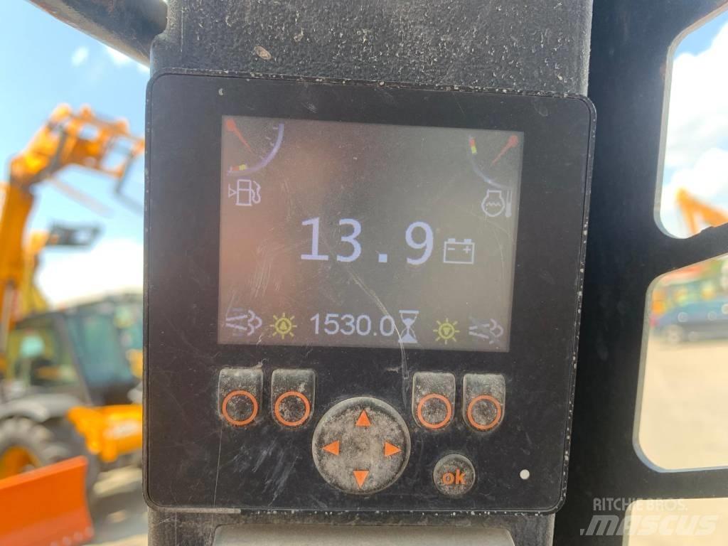 Gehl RT135 لوادر صغيرة