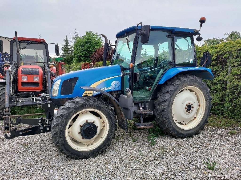 New Holland T 5050 الجرارات
