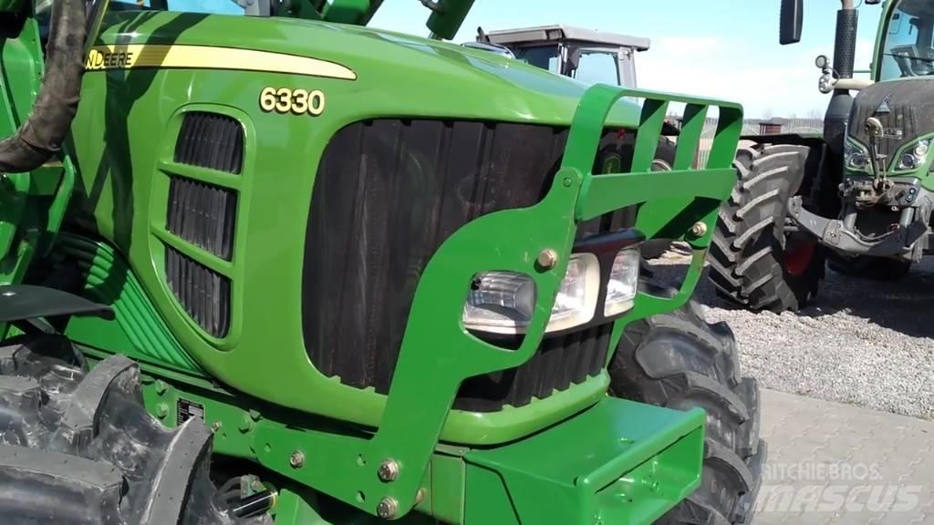 John Deere 6330 الجرارات