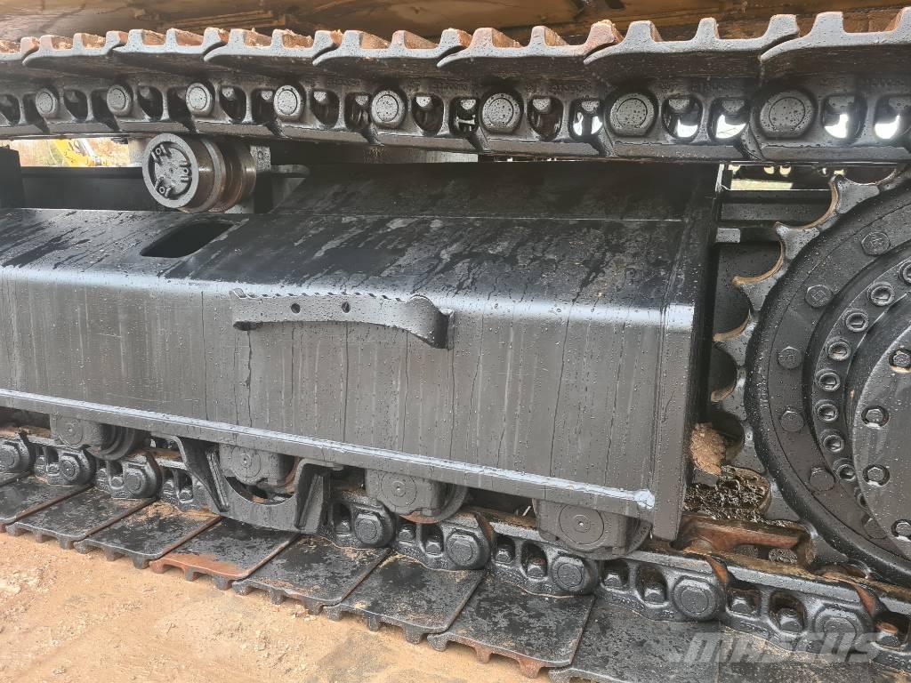 CAT 336 07A حفارات زحافة