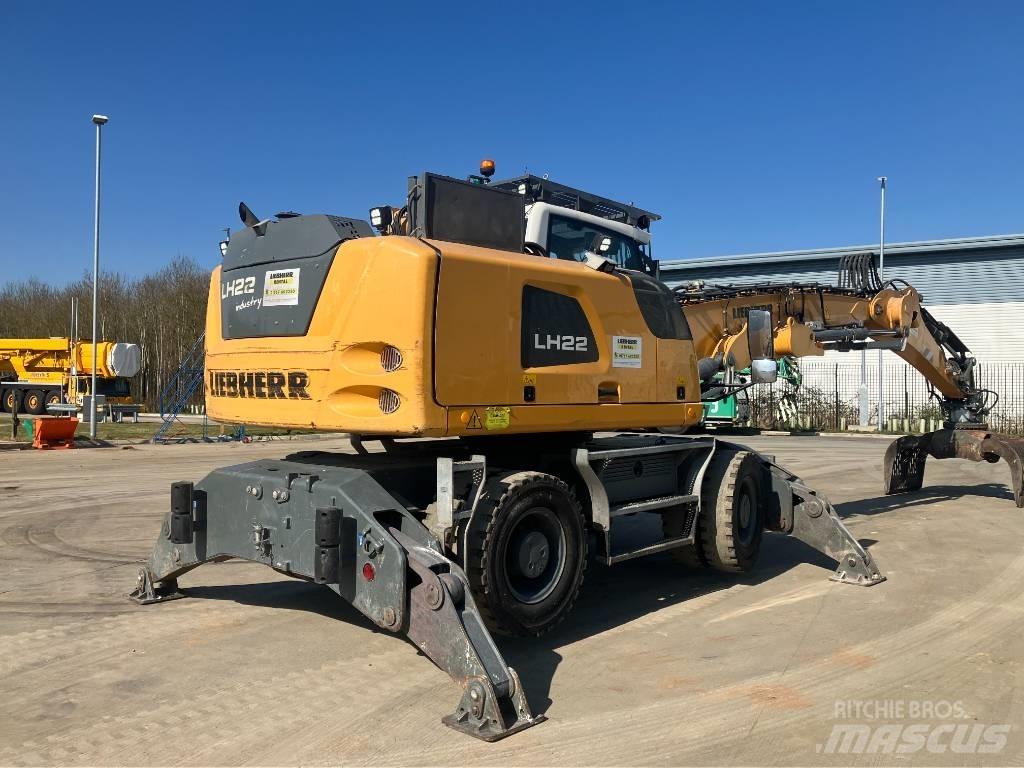 Liebherr LH 22 M مناولات المخلفات / مناولات صناعية