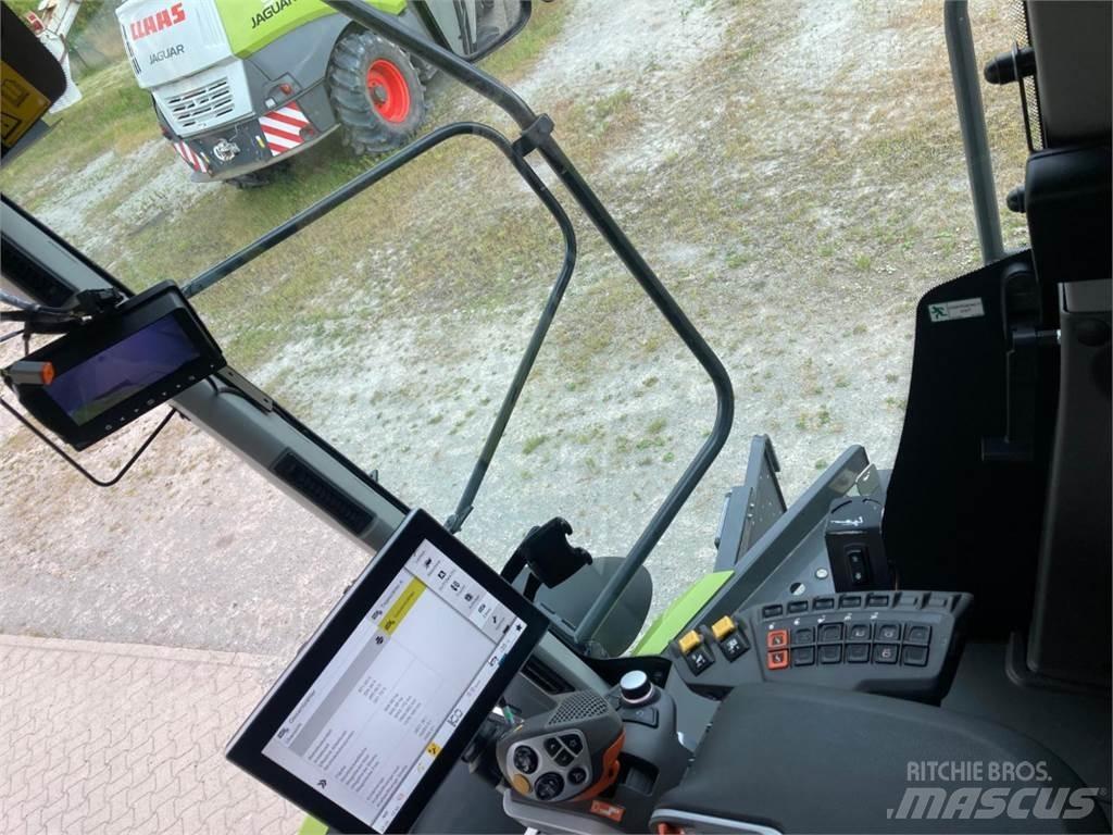 CLAAS Lexion 6800 ماكينات زراعية أخرى