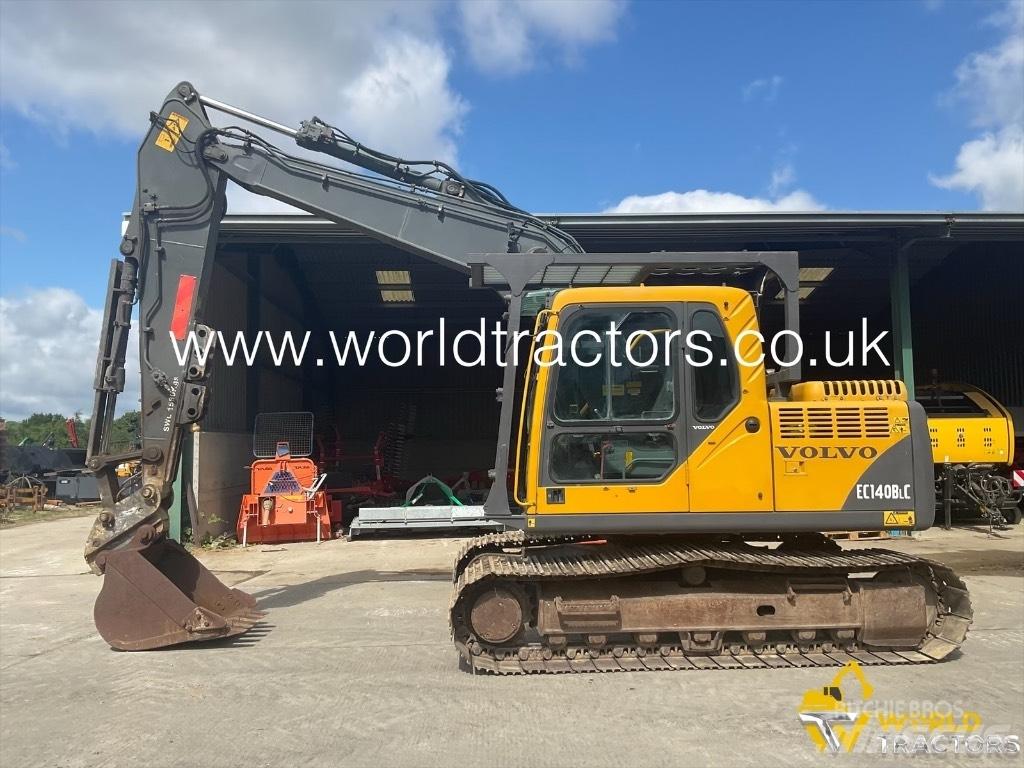Volvo EC 140 B LC حفارات زحافة