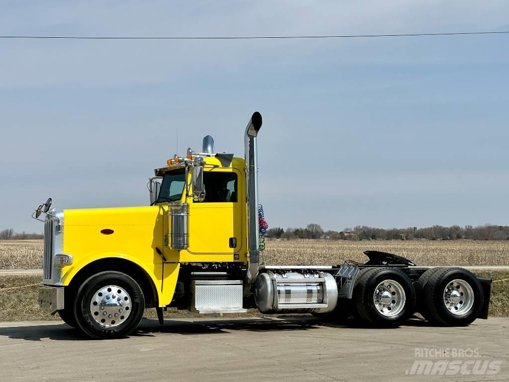 Peterbilt 389 وحدات الجر