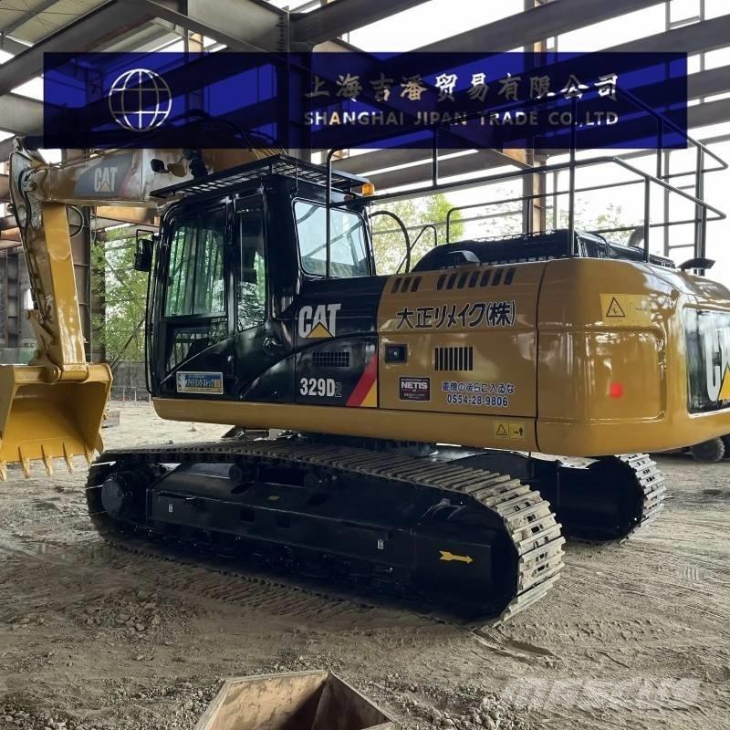 CAT 329 D حفارات زحافة
