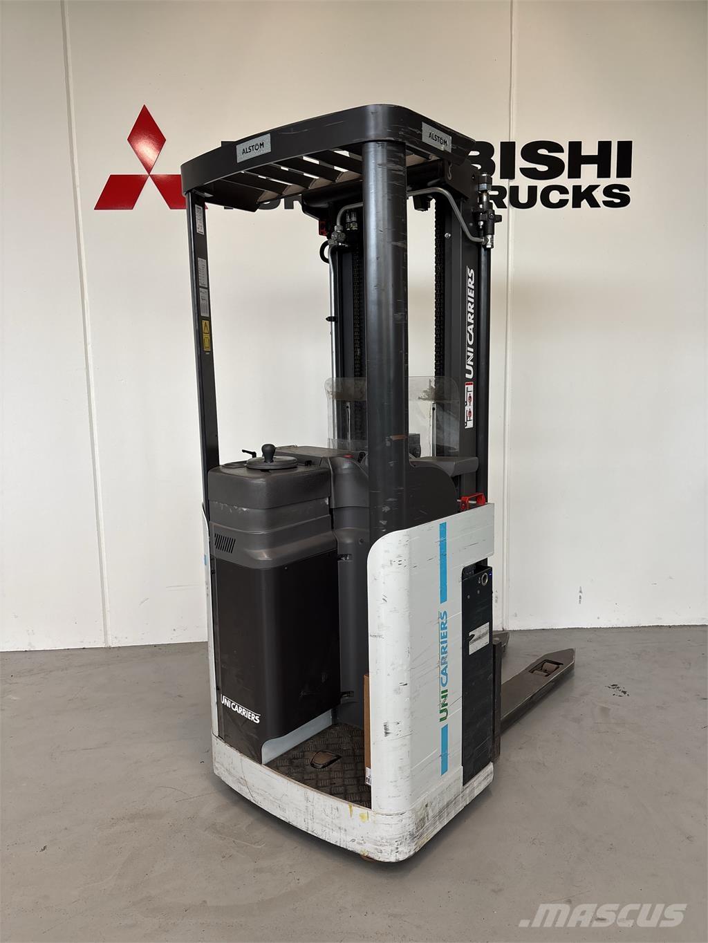 Atlet A160 شاحنات مناولة ذاتية الدفع