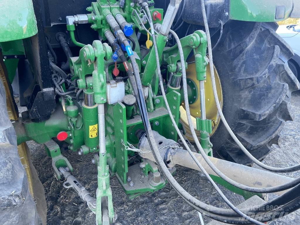 John Deere 5075M الجرارات