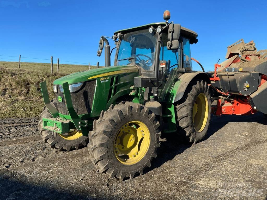 John Deere 5075M الجرارات