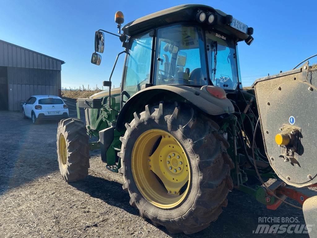 John Deere 5075M الجرارات
