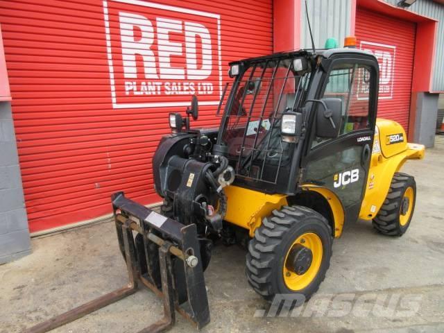 JCB 520-40 مناولات متداخلة