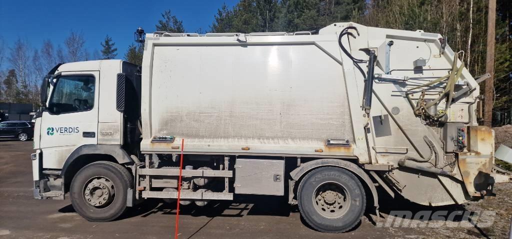 Volvo FM 330 شاحنات المخلفات