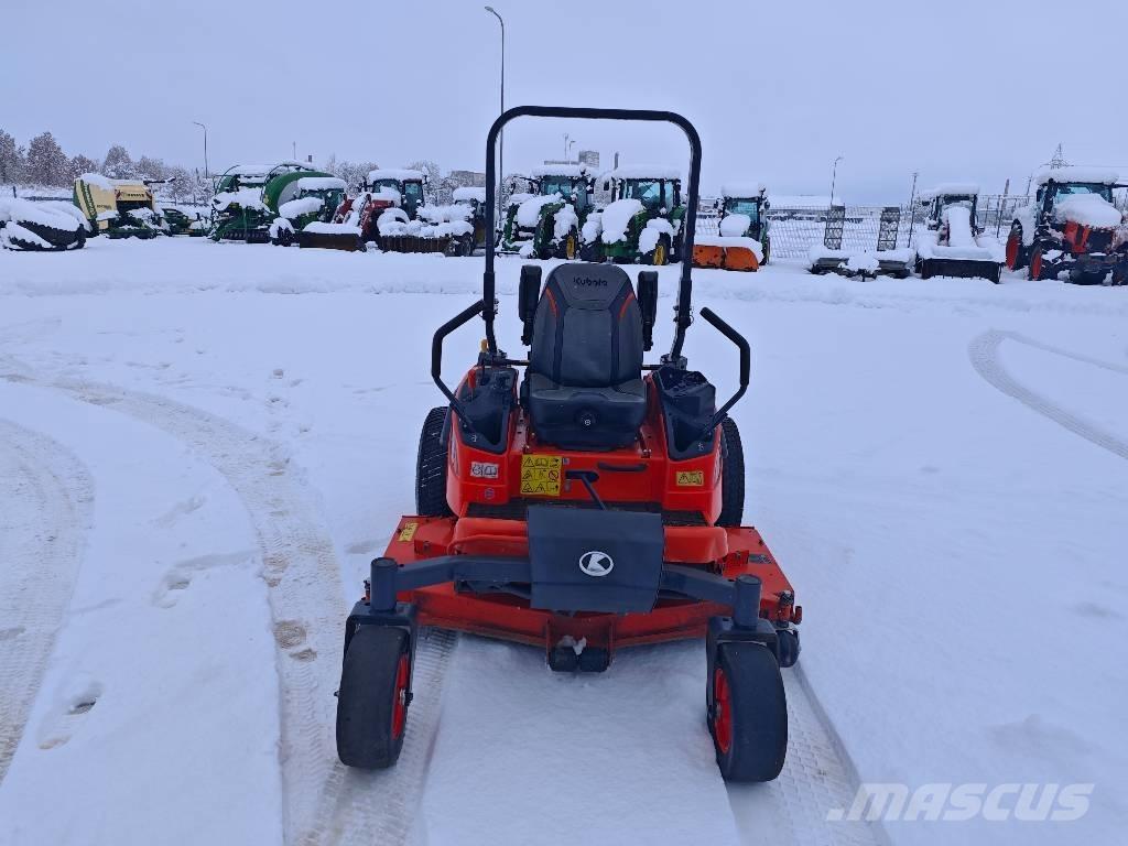 Kubota ZD 1211R ركوب الحشائش