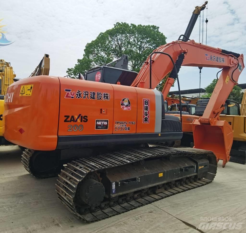 Hitachi ZX 200 حفارات زحافة