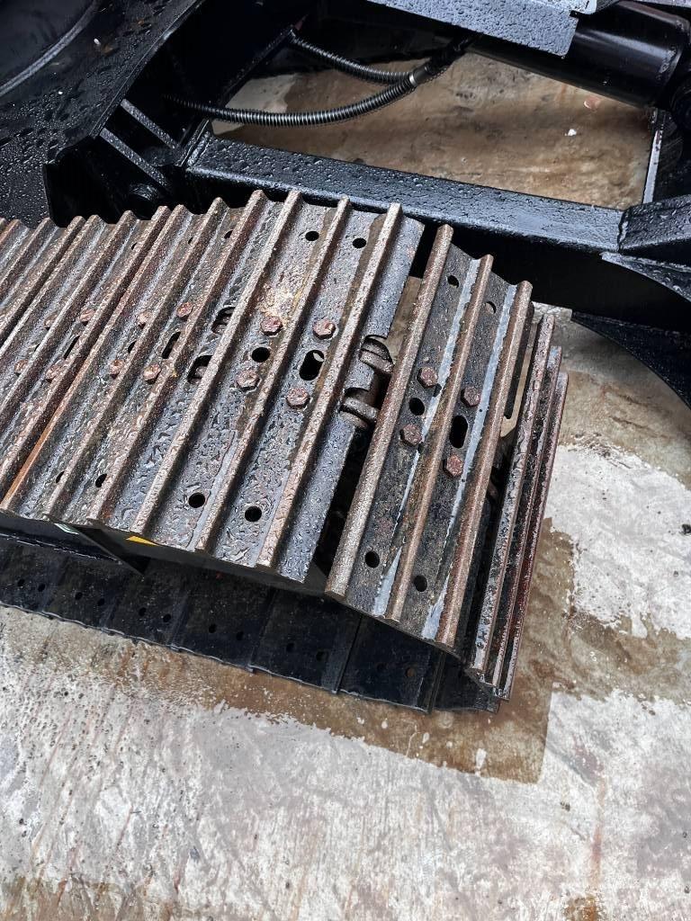 CAT 307 E2 حفارات صغيرة أقل من 7 طن (حفارات صغيرة)