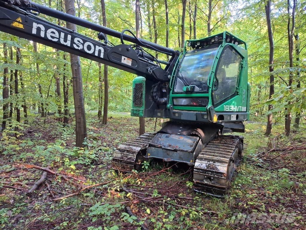 Neuson 183HVT حصادات