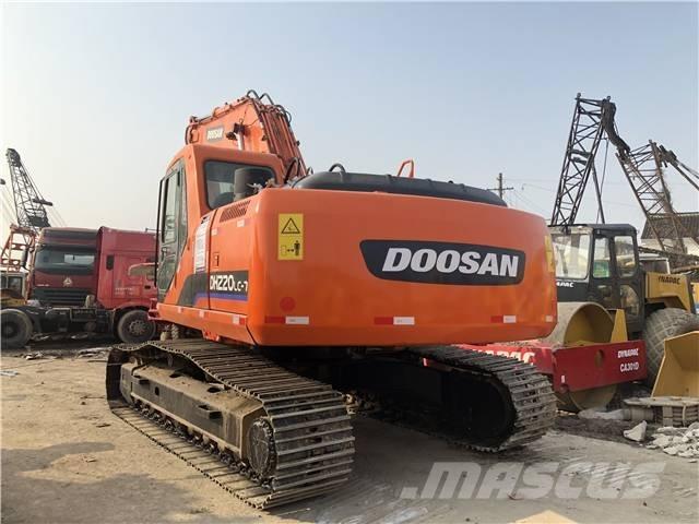 Doosan DH220LC-7 حفارات زحافة