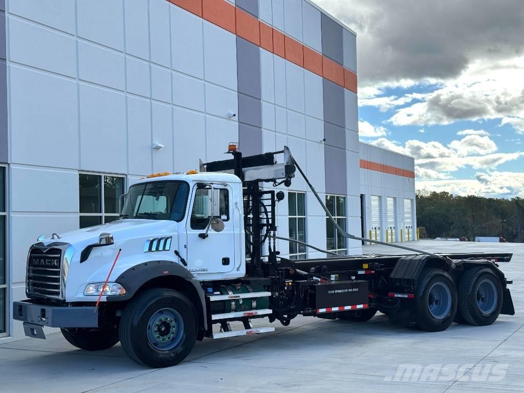 Mack Granite GU 813 شاحنات قابلة للفك