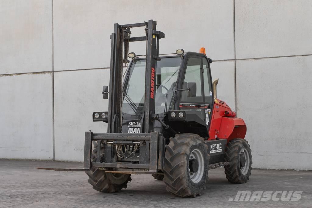 Manitou M 30-4 شاحنات الديزل