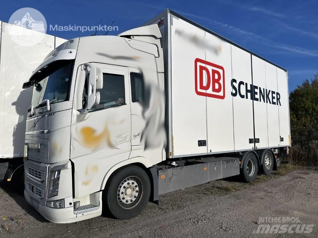 Volvo FH 540 شاحنات ذات هيكل صندوقي