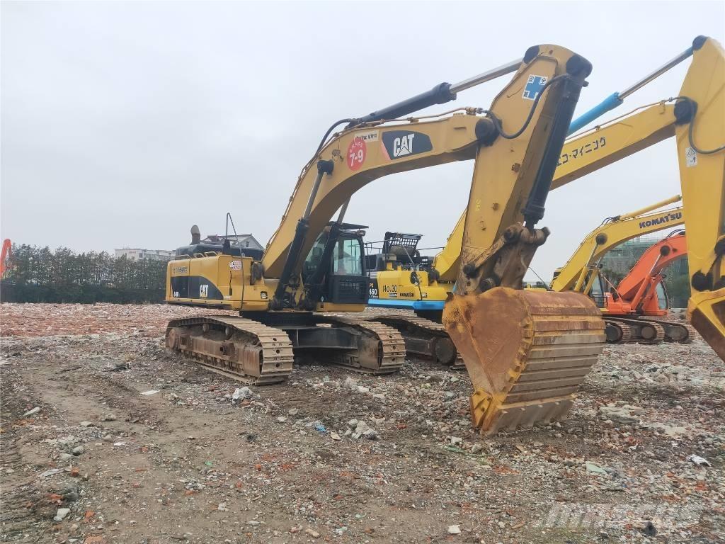 CAT 349DL حفارات زحافة