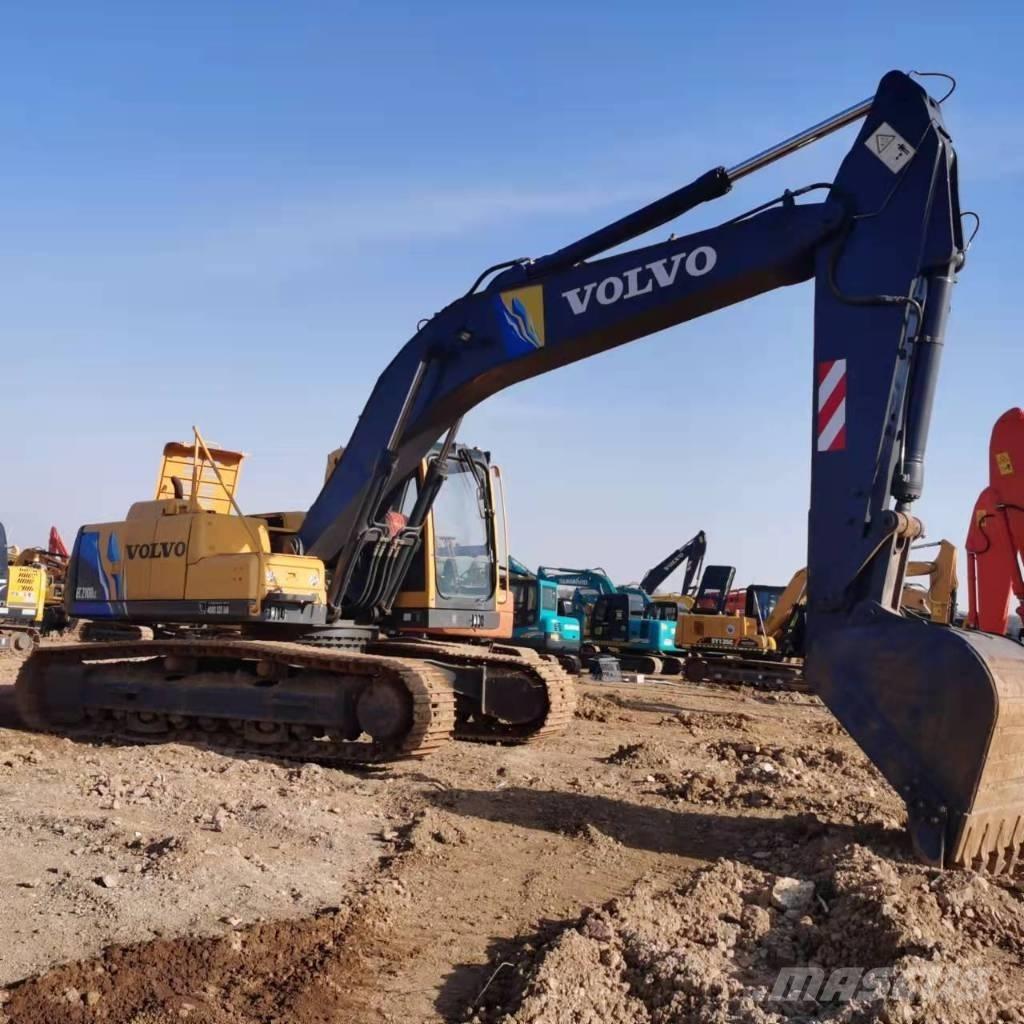 Volvo EC210B حفارات زحافة