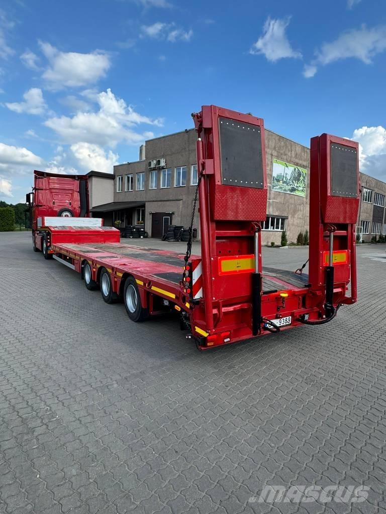 Kässbohrer Lowbed حاملة نقل رباعية العجلات