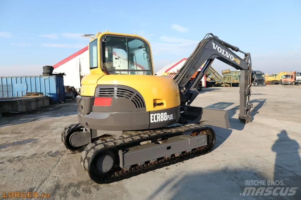 Volvo ECR 88 PLUS حفارات وسط 7 طن - 12 طن