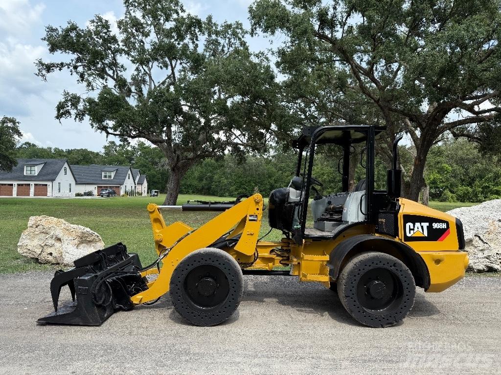 CAT 908 H لوادر بعجل