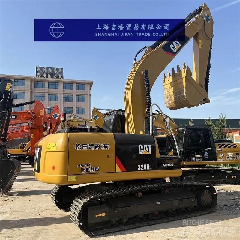 CAT 320 D حفارات زحافة