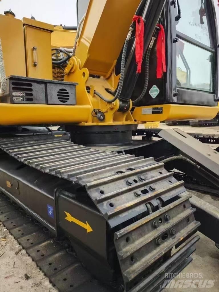 CAT 307E حفارات زحافة
