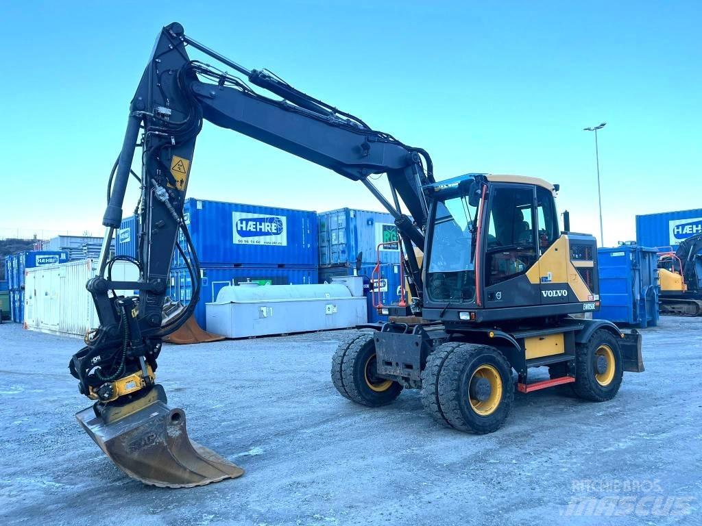 Volvo EWR 150 E حفارات بعجل