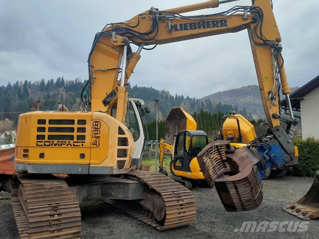 Liebherr R 924 حفارات زحافة