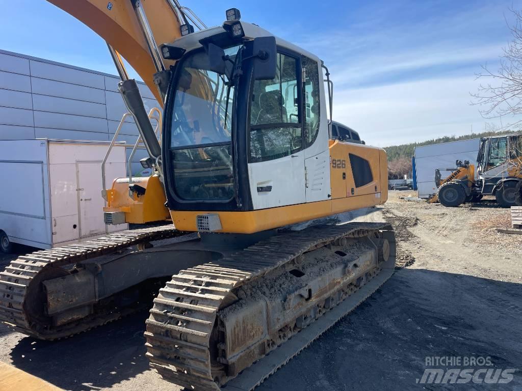 Liebherr R 926 LC حفارات زحافة